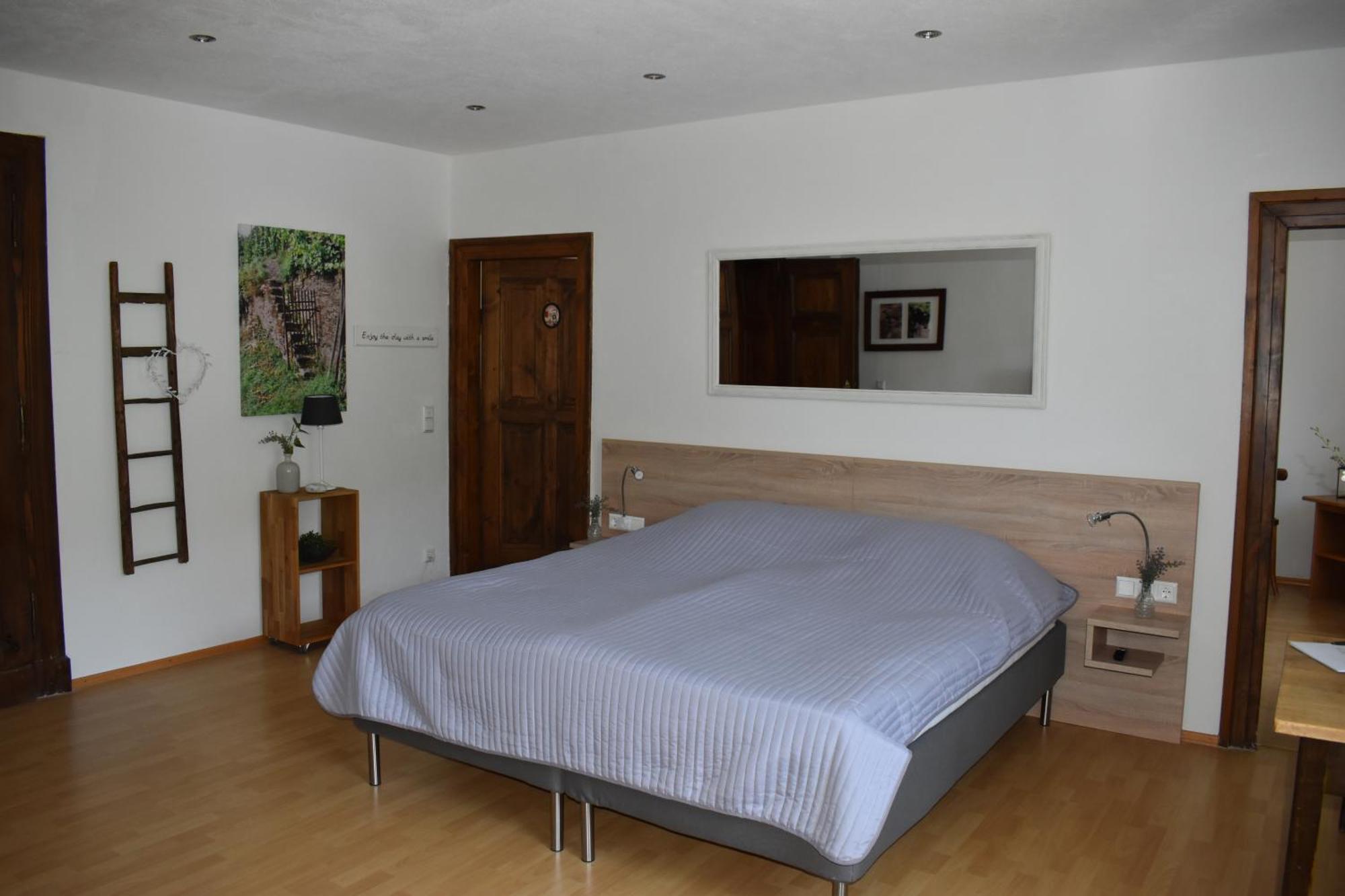 Landgasthof Zur Sonne エンキルヒ 部屋 写真